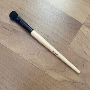 Bobbi Brown Eye Sweep Brush